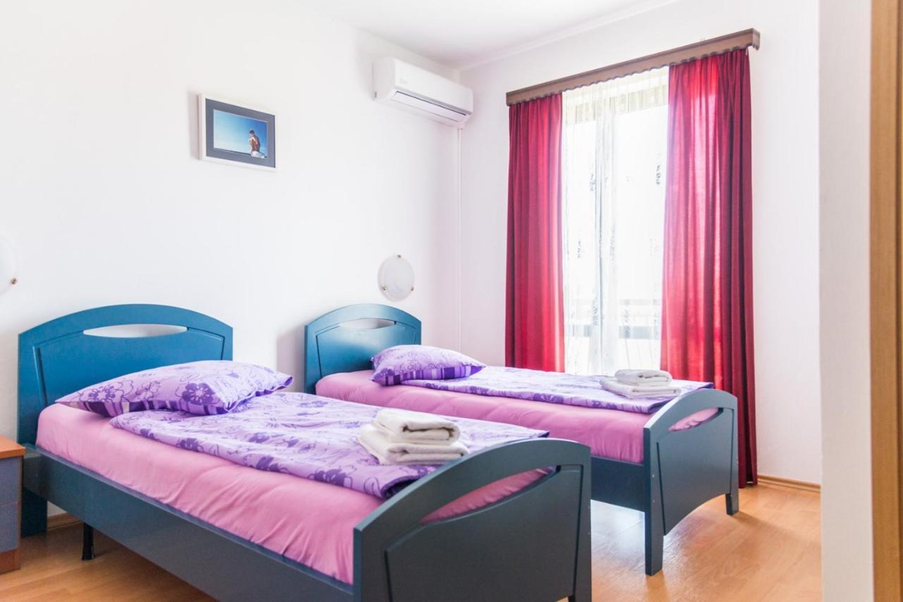 Lovely House Lindi In Πόρετς Εξωτερικό φωτογραφία