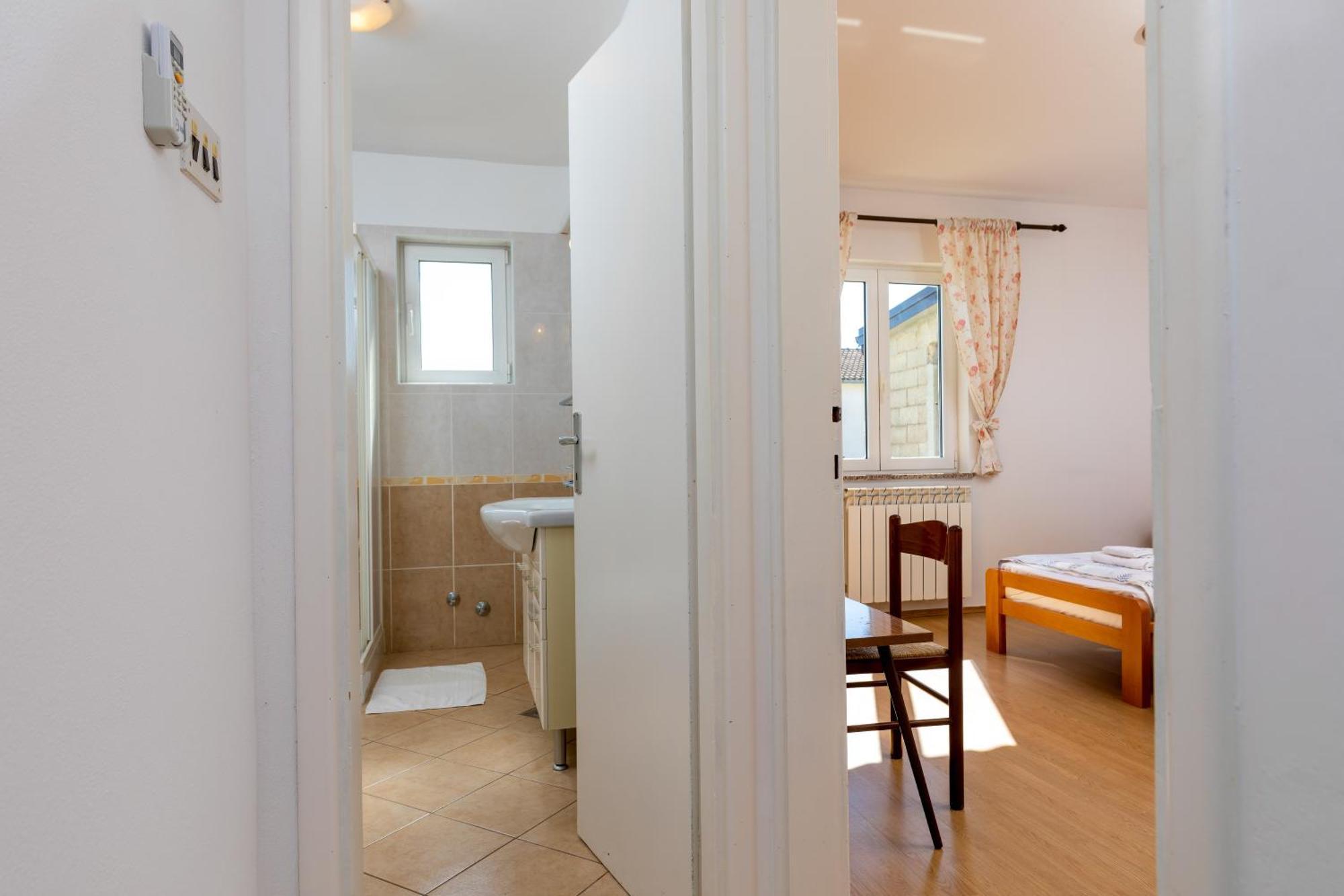 Lovely House Lindi In Πόρετς Εξωτερικό φωτογραφία