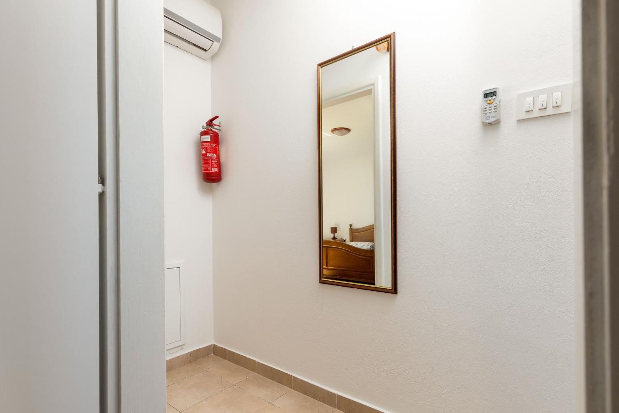 Lovely House Lindi In Πόρετς Εξωτερικό φωτογραφία
